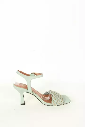 Kadın Detay Örgülü Sandalet