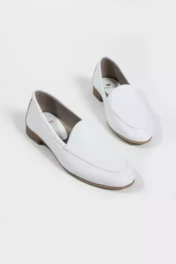 Kadın Hakiki Deri Babet Beyaz