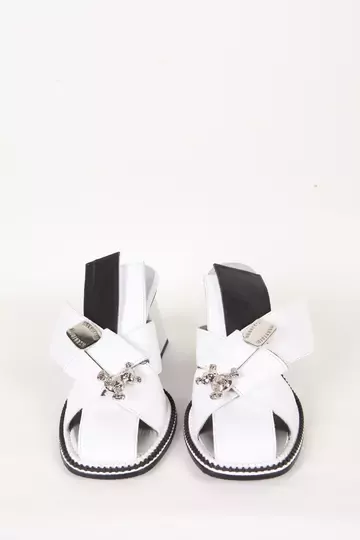 Kadın Deri Terlik Topuk Detaylı Beyaz