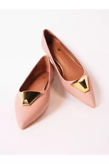 Kadın Hakiki Deri Aksesuarlı Sivri Burun Babet