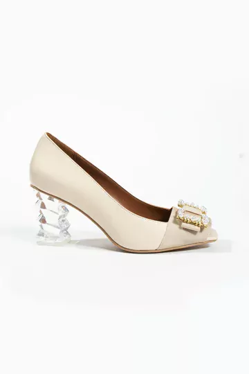 Kadın Krem Hakiki Deri Aksesuar Ve Topuk Detaylı Topuklu Ayakkabı