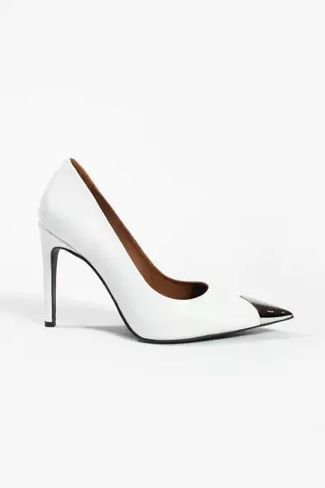 Kadın Deri Stiletto Burun Detaylı