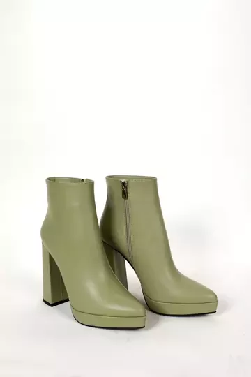 Kadın Yeşil Deri Platform Bot