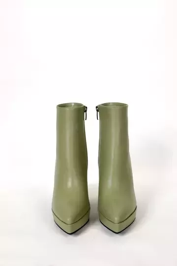 Kadın Yeşil Deri Platform Bot