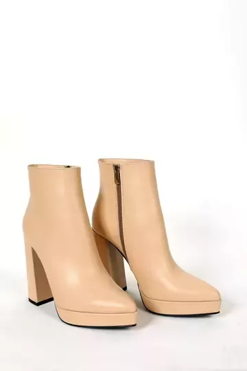 Kadın Yeşil Deri Platform Bot