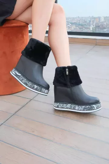 Kadın Siyah Dolgu Topuk Bot