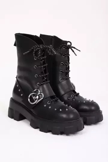 Kadın Siyah Deri Zımba Detaylı Bot