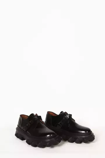 Kadın Siyah Rugan Detaylı Günlük Ayakkabı