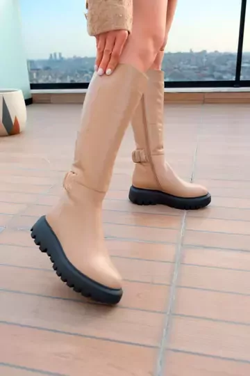 Kadın Siyah Hakiki Deri Taş Detaylı Çizme