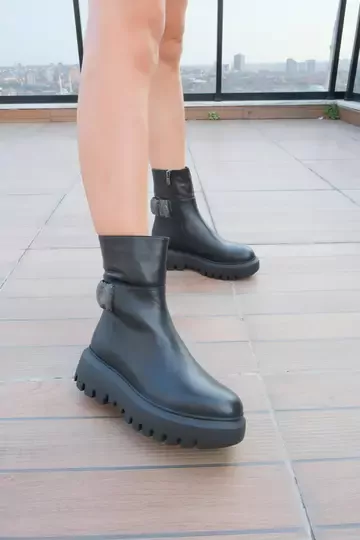 Kadın Deri Bot Taş Detaylı Siyah
