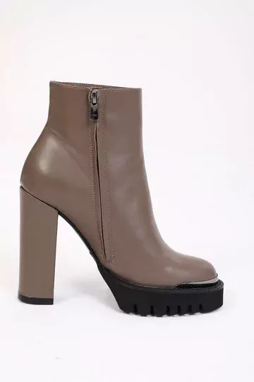 Kadın Siyah Hakiki Deri Platformlu Bot