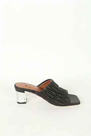 Kadın Koyu Krem Hakiki Deri Topuk Detaylı Terlik