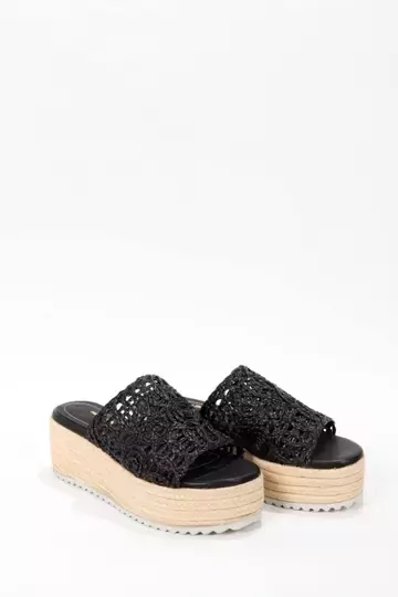 Kadın Siyah Hasır Detaylı Yazlık Dolgu Terlik