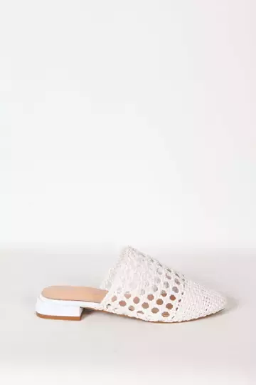 Kadın Beyaz Örgü Detaylı Terlik