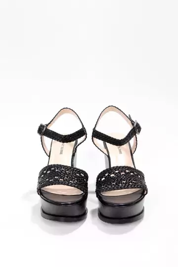 Kadın Siyah Örgülü Sandalet