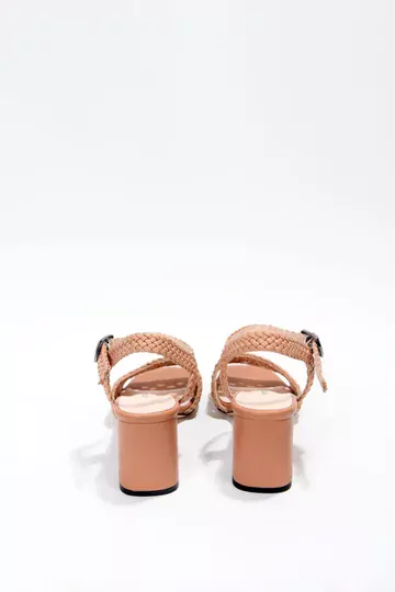 Kadın Siyah Örgülü Sandalet