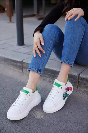 Kadın Beyaz Hakiki Deri Sneaker Spor Ayakkabı