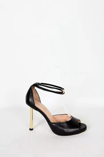 Kadın Hakiki Deri Topuk Detaylı Ayakkabı