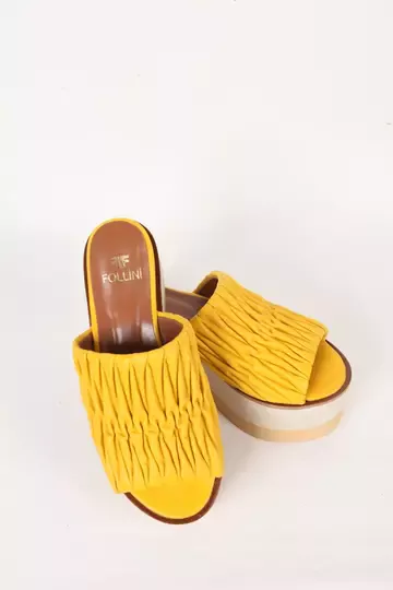 Kadın Sarı Hakiki Deri Dolgu Topuk Terlik