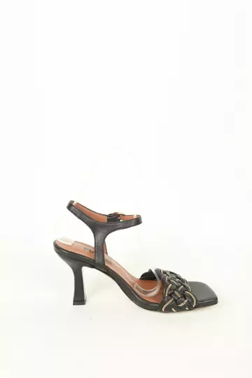 Kadın Detay Örgülü Sandalet