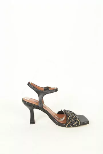 Kadın Detay Örgülü Sandalet