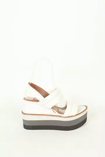 Kadın Dolgu Topuk Sandalet