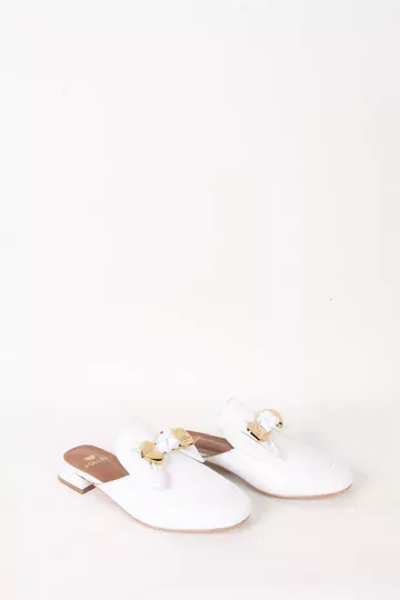 Kadın Aksesuar Detaylı Terlik