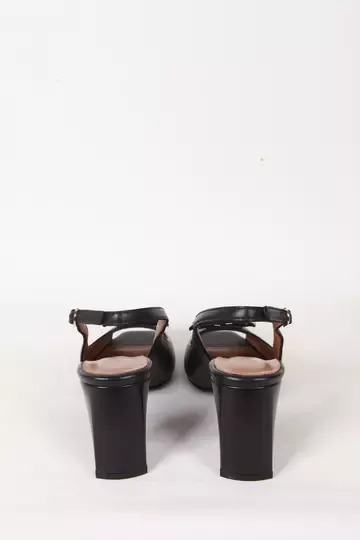 Kadın Deri Ayakkabı Aksesuar Detaylı Topuklu Siyah