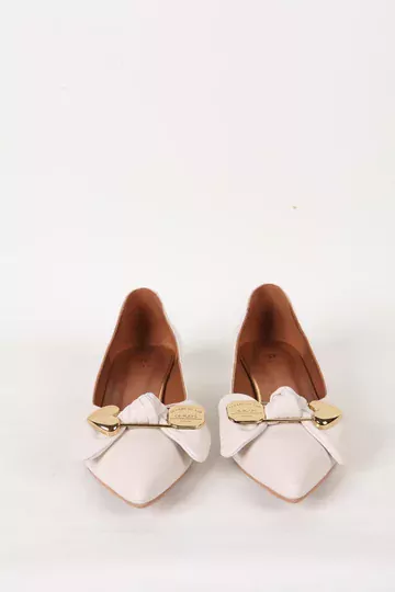 Kadın Deri Babet Aksesuar Detaylı Krem