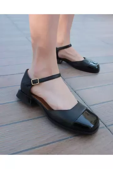 Kadın Deri Sandalet Siyah