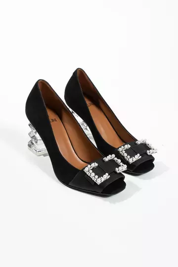 Kadın Krem Hakiki Deri Aksesuar Ve Topuk Detaylı Topuklu Ayakkabı