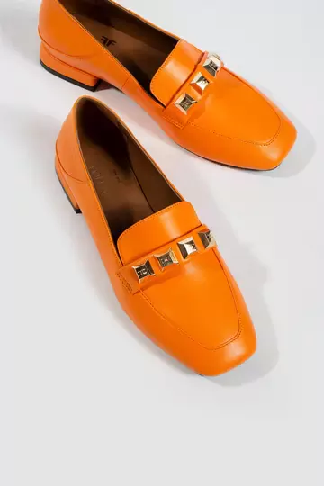 Kadın Deri Babet Aksesuar Detaylı