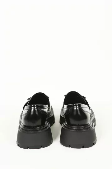 Kadın Siyah Rugan Loafer Ayakkabı