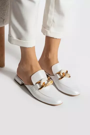 Kadın Altın Deri Aksesuar Detaylı Terlik