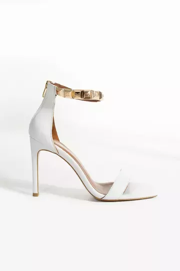 Kadın Siyah Hakiki Deri Bilek Detaylı Topuklu Ayakkabı