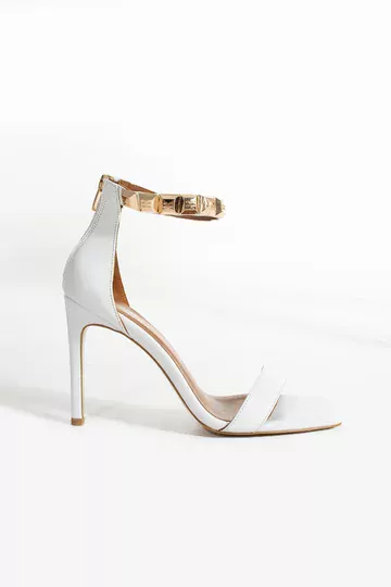 Kadın Siyah Hakiki Deri Bilek Detaylı Topuklu Ayakkabı