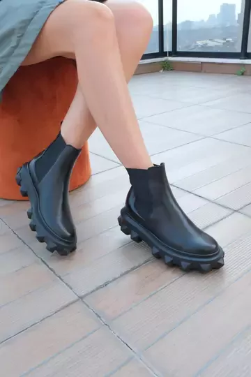 Kadın Siyah Floter Hakiki Deri Taban Detaylı Bot