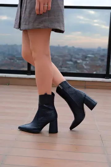 Kadın Vizon Hakiki Kroko Deri Bot