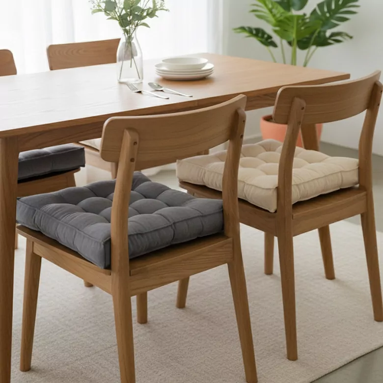 Haegs Sandalye Minderi, Çift Kenarlı, Taşıma Kulplu, Punterez Puntolu Elyaf Dolgulu Mutfak Yemek Sandalyeleri için Kare Oturma Minderi, Ofis Masası için Yumuşak Konforlu Minder 42x42x6 cm - Bej