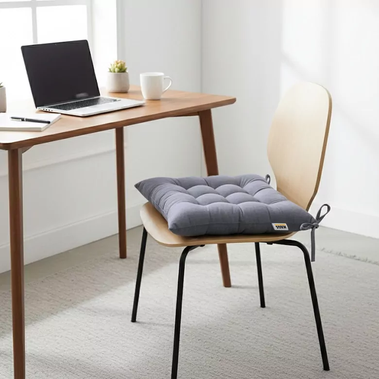 Haegs Sandalye Minderi, Punterez Puntolu Silikon Elyaf Dolgulu, Bağcıklı Mutfak Yemek Sandalyeleri için Oturma Minderi Ofis Sandalyesi Minderi, Yumuşak Konforlu Puf Minder 42x42x6 cm - Gri