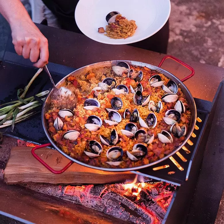 Haegs Fire Pit Portatif Ateş Çukuru, Kamp Ateşi, Kolay Taşınabilir Odun Kömür Dış Mekan Outdoor Barbekü Mangal (38cm x44cm) Küçük Boy