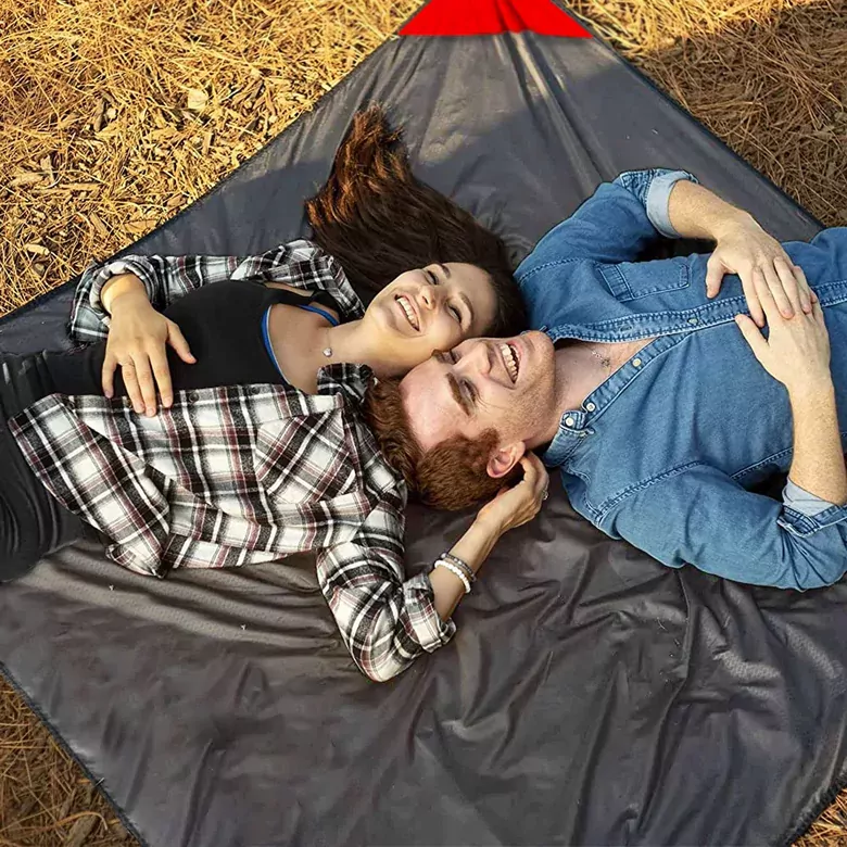 Haegs Cep Yer Örtüsü, Piknik Örtüsü Kamp Matı, Plaj Yer Örtüsü, Su Geçirmez, Kum Tutmaz, Hızlı Kurur, Hafif, Katlanabilir İnce Zemin Örtüsü Outdoor Açık Hava Kamp Yürüyüş Seyahat için - El Askılı - 180-150cm - Kırmızı