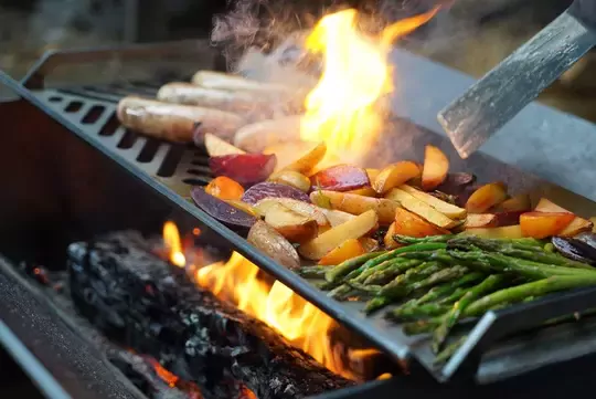 Haegs Fire Pit Portatif Ateş Çukuru, Kamp Ateşi, Kolay Taşınabilir Odun Kömür Dış Mekan Outdoor Barbekü Mangal (38cm x44cm) Küçük Boy