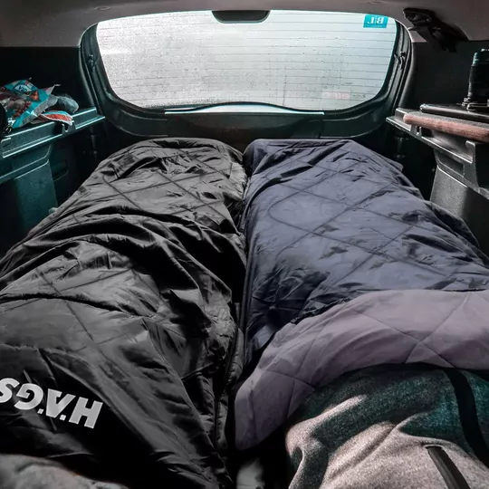 Haegs Uyku Tulumu, Polar, Battaniye, Kamp Uyku Tulumu, Outdoor Dış Mekan, 3 - 4 Mevsim, Yazlık Uyku Tulumu - Kış Uyku Tulumu, Ultra Hafif, Sıcak ve Kompakt - Polar -Kırmızı