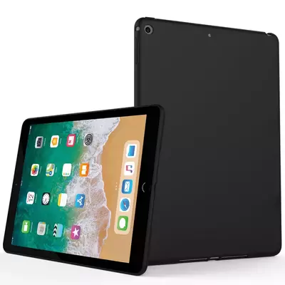 Microsonic Matte Silicone Apple iPad 9.7 2017 (A1822-A1823) Kılıf Siyah