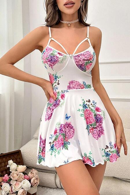 YNT Beyaz Pırıltı Çiçekli Askılı Mini Gecelik 15626
