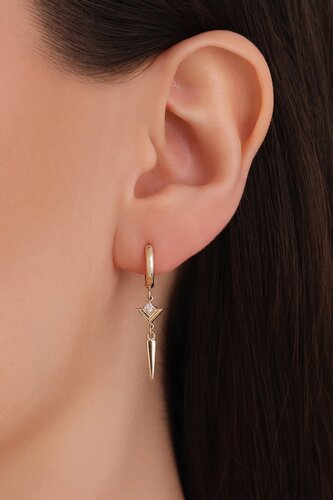 Taşlı Üçgen Düz Çubuklu Halka Küpe