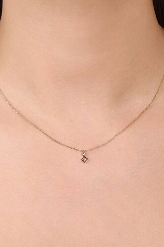 Minimal Taşlı Yonca Kolye