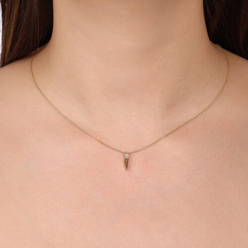 Kare Taşlı Uzun Üçgenli Kolye