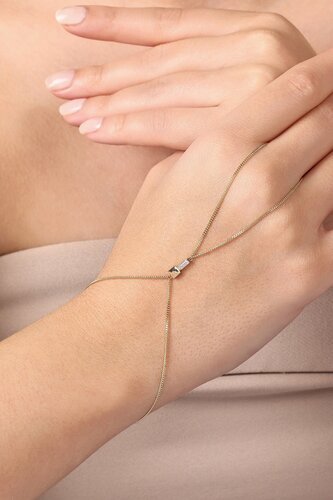 Baget Taşlı Kare Piramit İnce Gurmet Zincir Şahmeran